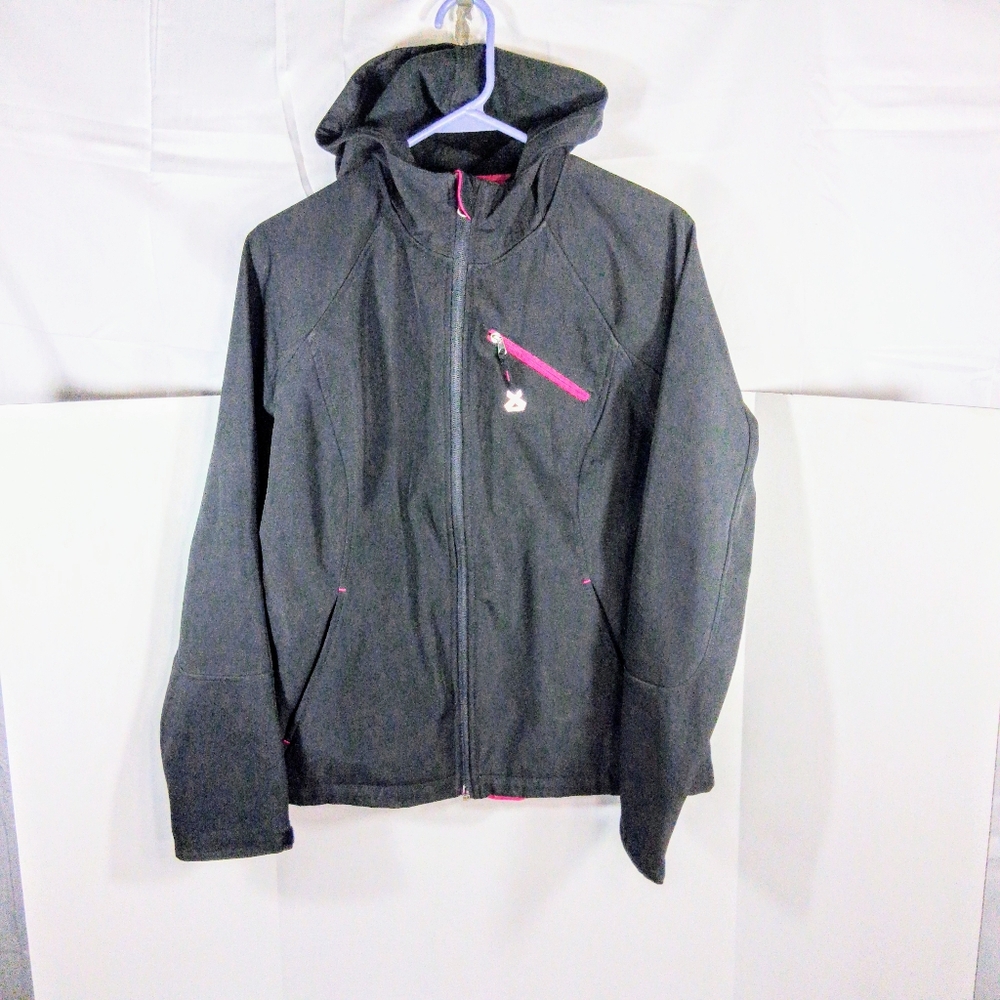 FreeTech Women's Black and Pink Wind and Rain Resistant Full Zip Med. Jacket